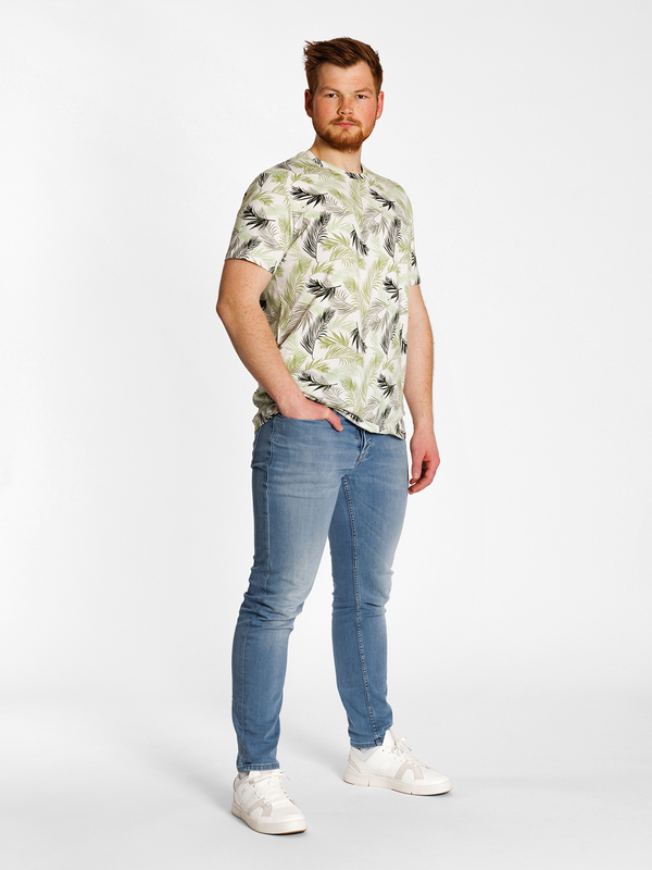 T-Shirt aus Bio-Baumwolle mit Tropenmuster2