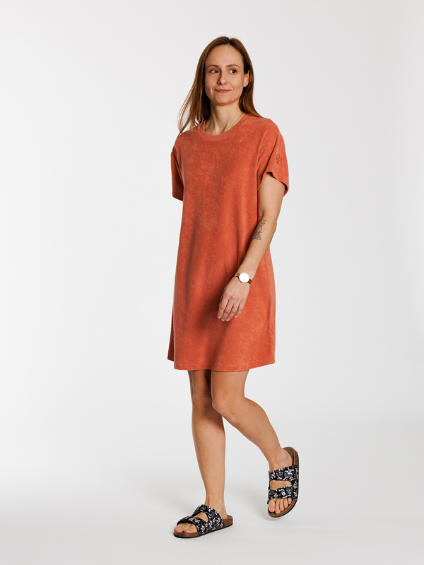 Nachhaltiges Kleid aus Frottee2
