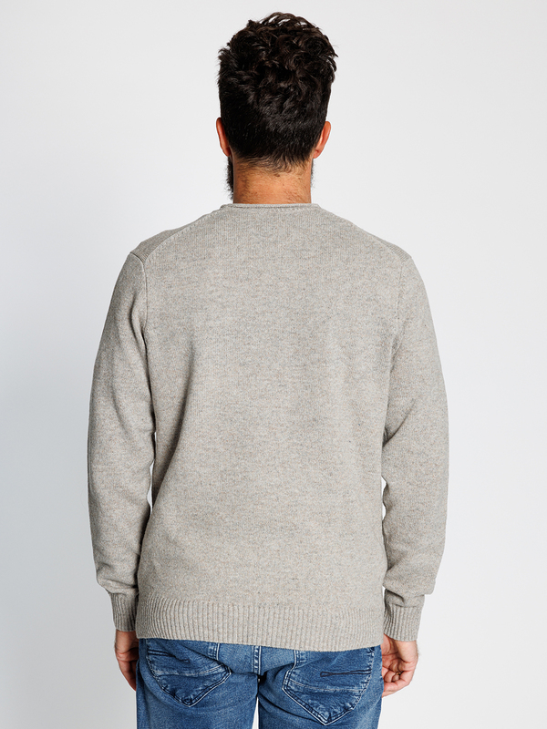 Pullover aus Merinowoll-Mix - M2