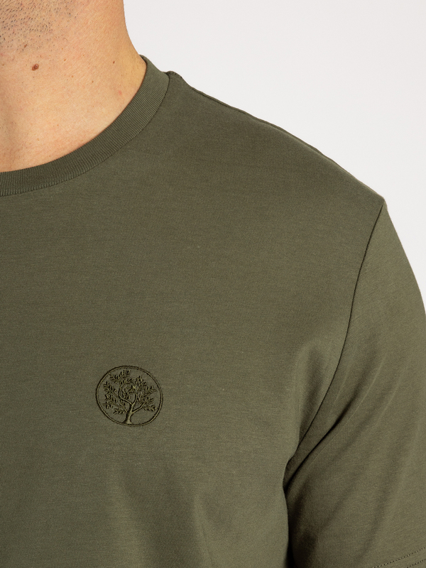 T-Shirt mit Green Wear Selection Emblem0